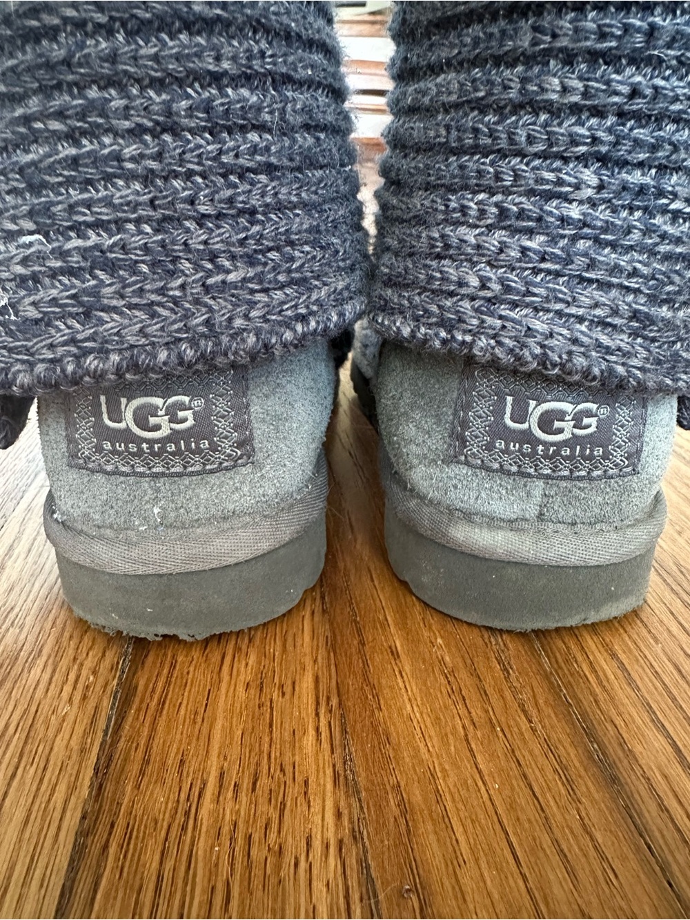 UGG Classic Cardy Charcoal Gray Boots - Women’s 7 (US) - Picture 4 of 15